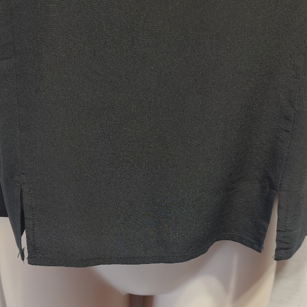 Casual Corner Elegant Black Silk Sleeveless Top - Picture 2 of 4